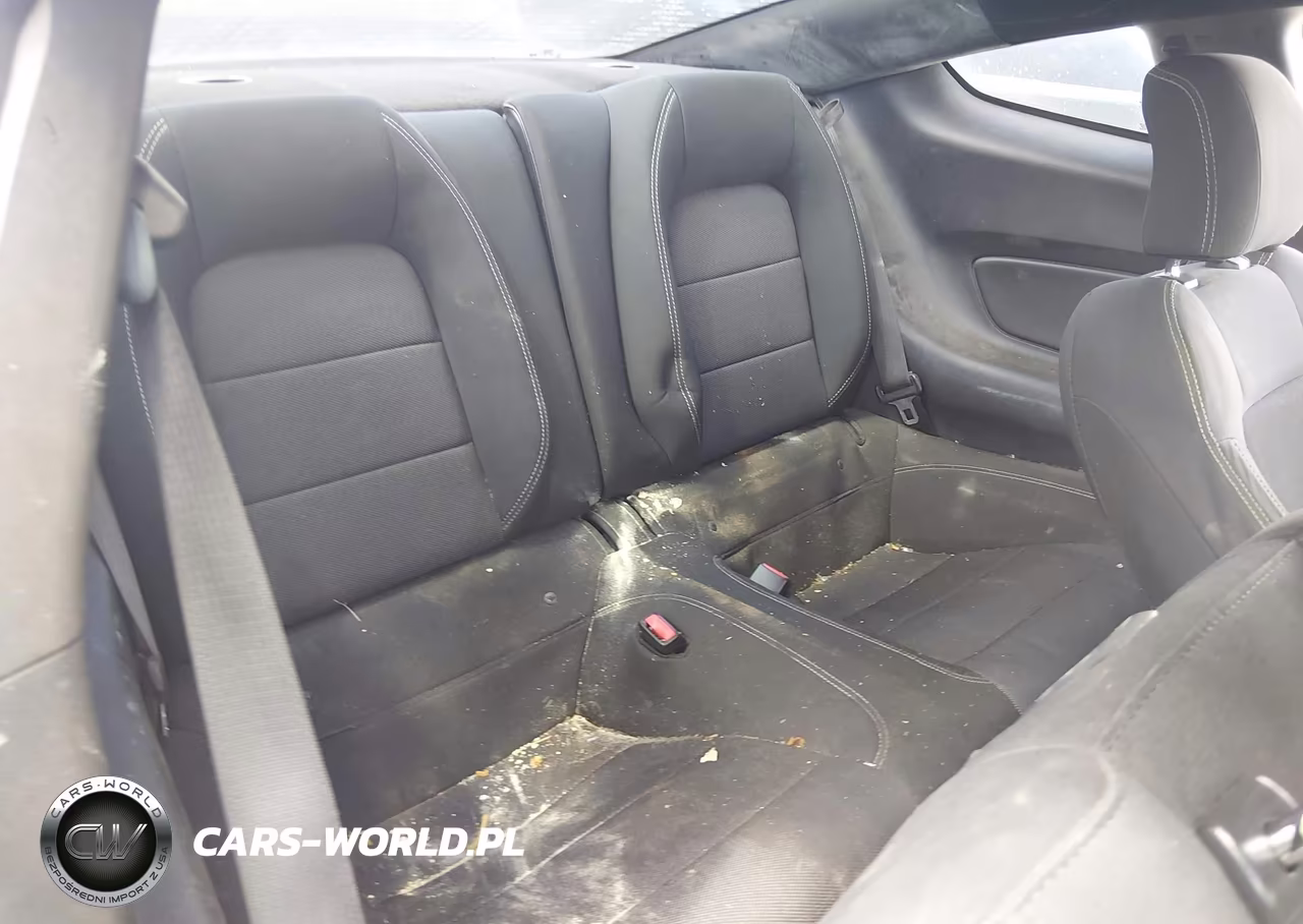 2016 Ford Mustang V6 VIN:1FA6P8AM6G5322540 - 8