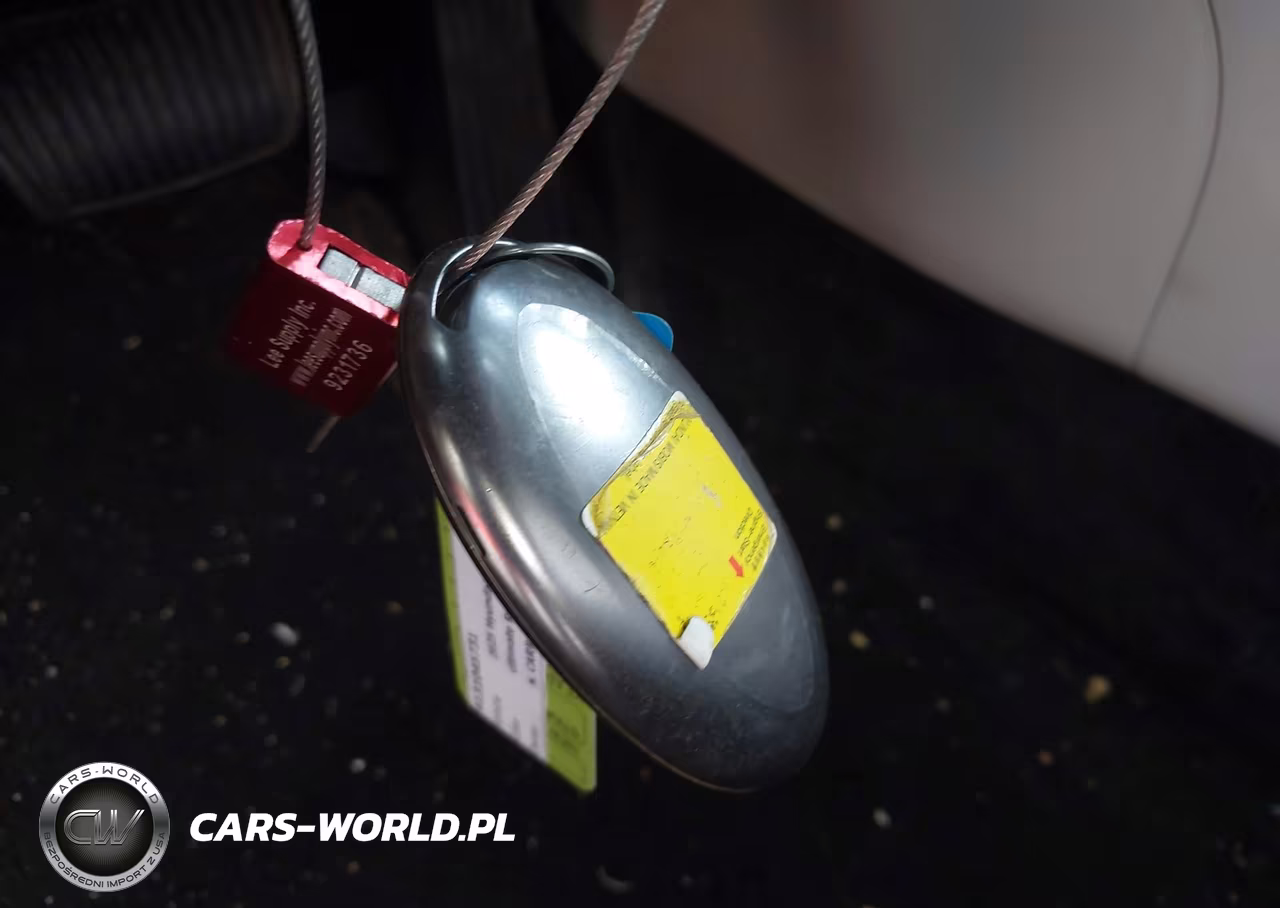 2025 Hyundai Tucson Hybrid Sel Convenience VIN:KM8JCDD12SU307084 - 11