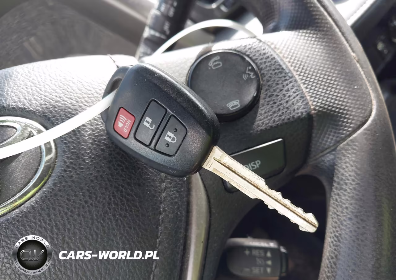 2015 Toyota Rav4 Xle VIN:2T3RFREV7FW341396 - 11