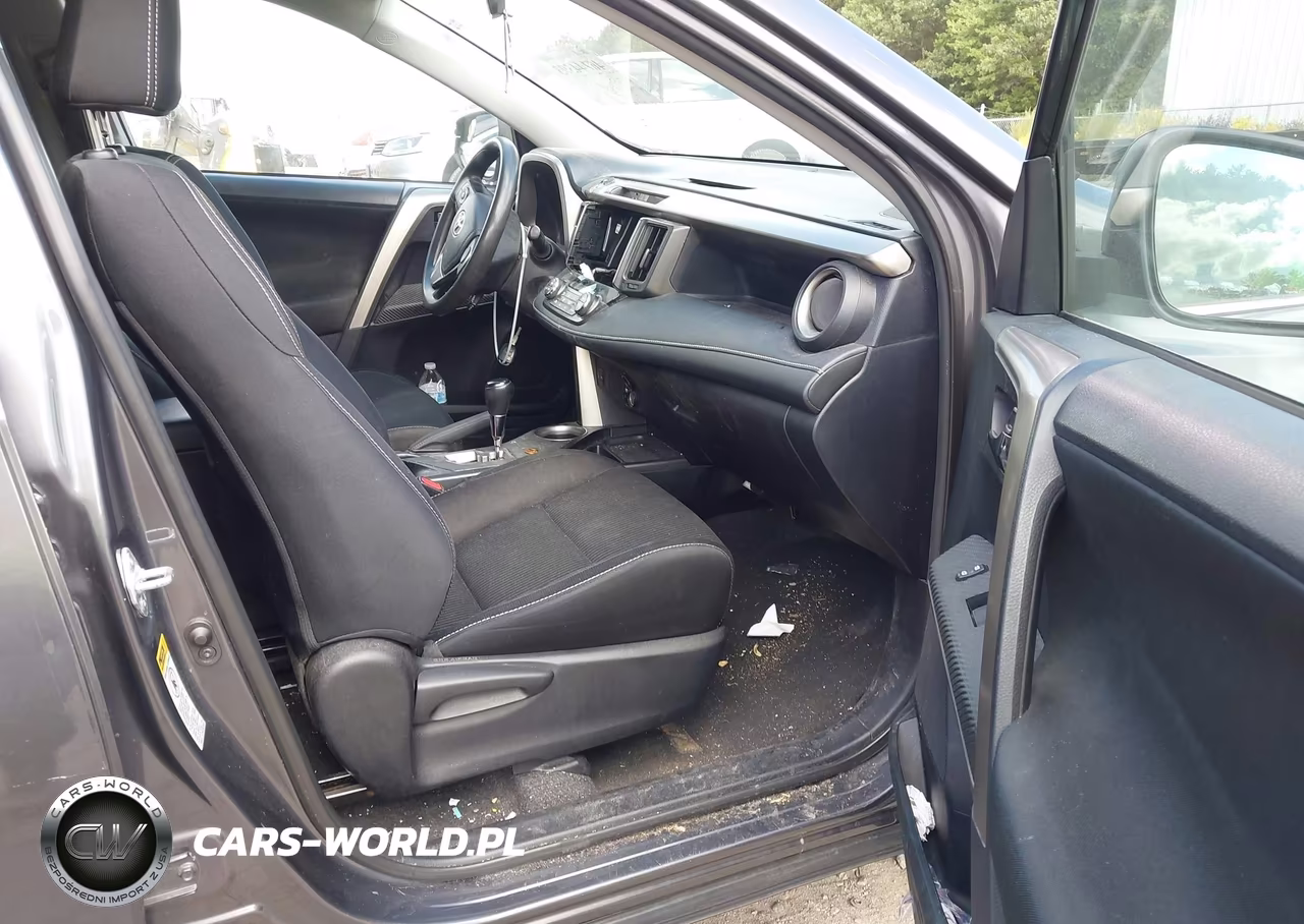 2015 Toyota Rav4 Xle VIN:2T3RFREV7FW341396 - 5