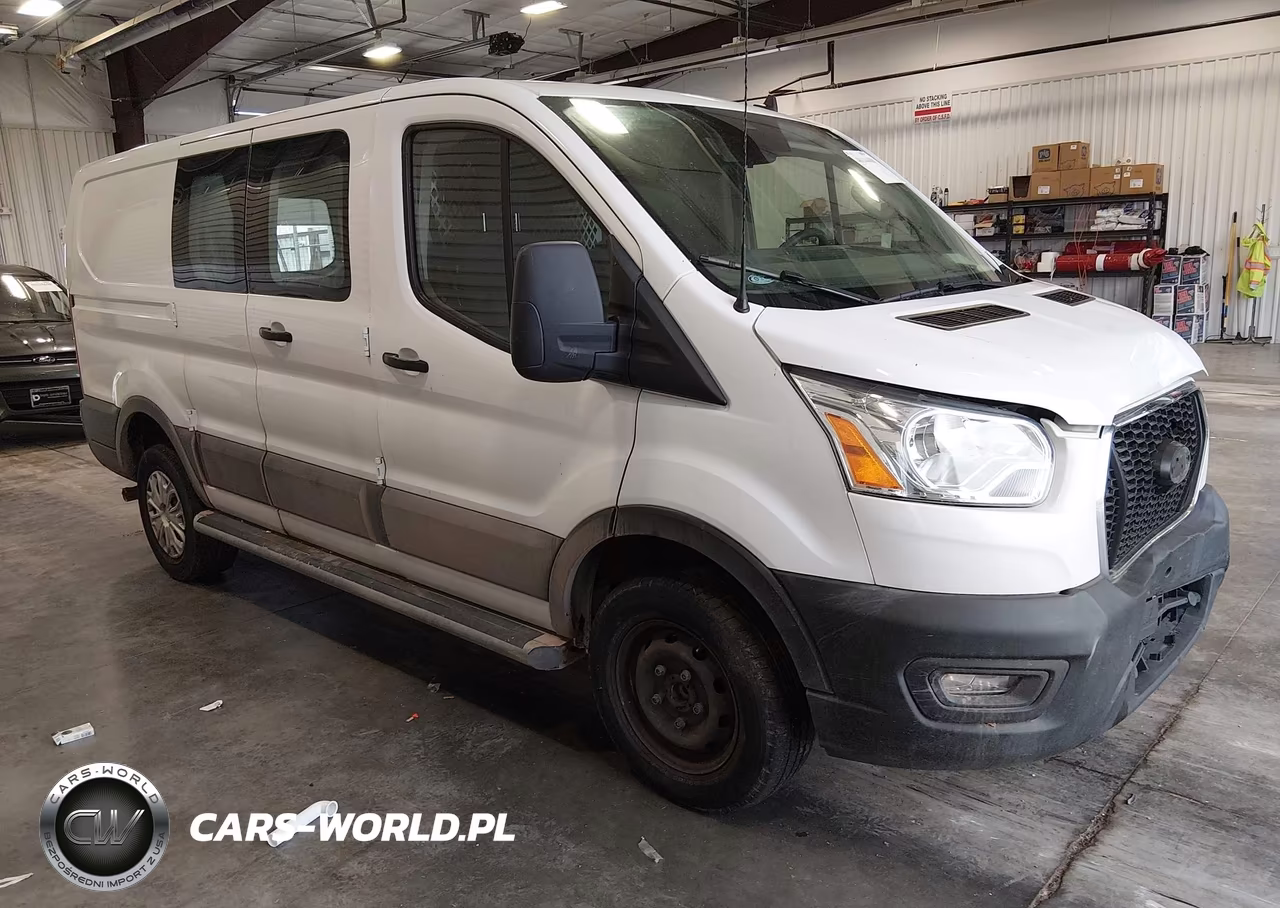 2022 Ford Transit-250