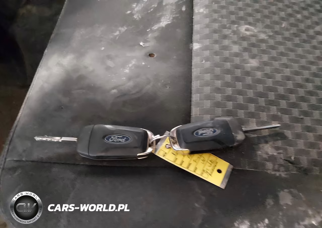 2022 Ford Transit-250 VIN:1FTBR1Y82NKA38632 - 11