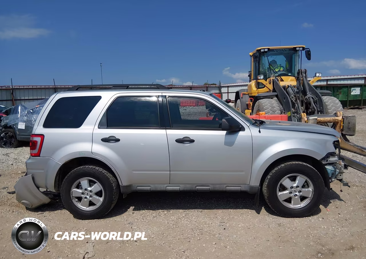 2009 Ford Escape Xlt VIN:1FMCU93G89KC10681 - 14
