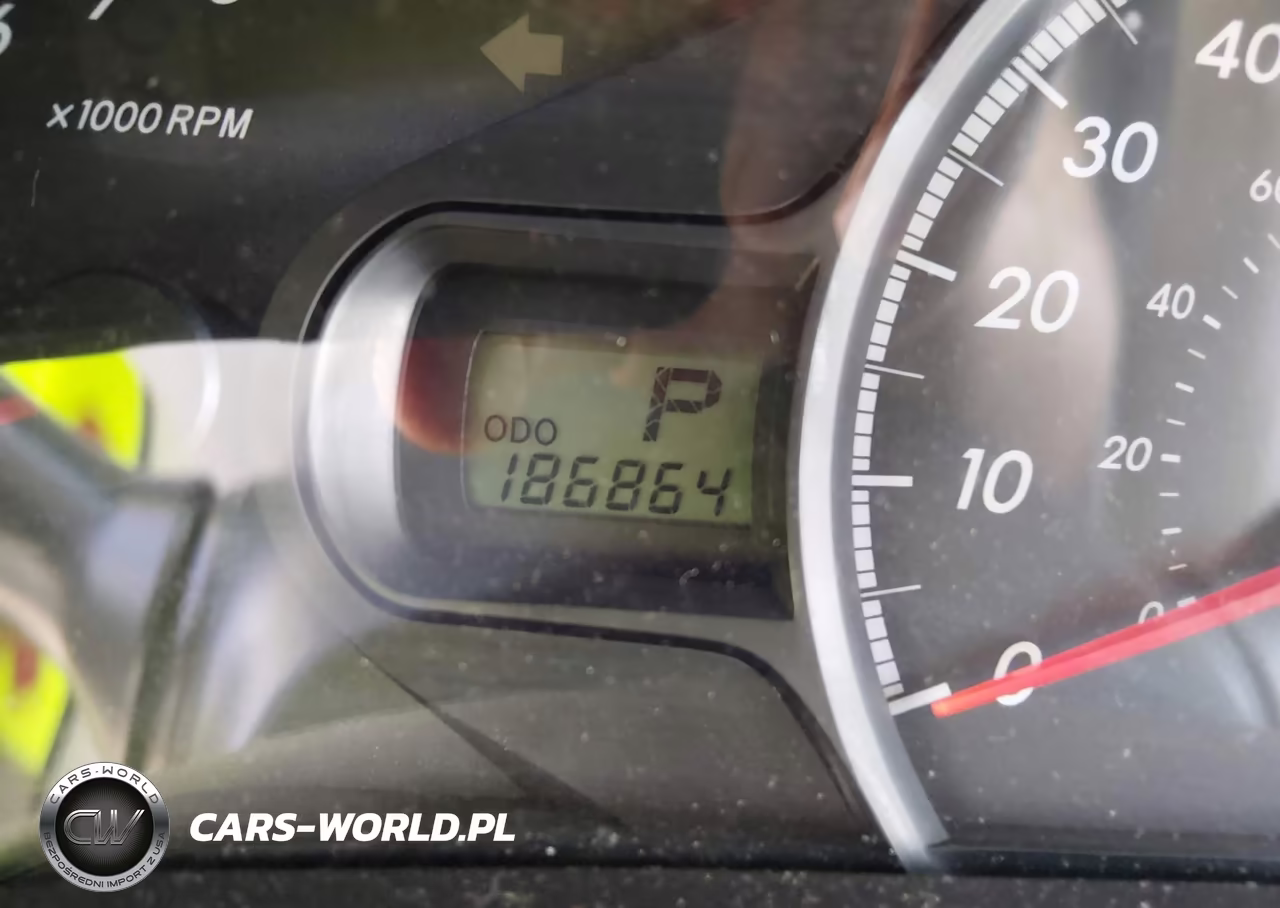2013 Toyota Sienna Le V6 8 Passenger VIN:5TDKK3DC8DS310490 - 15