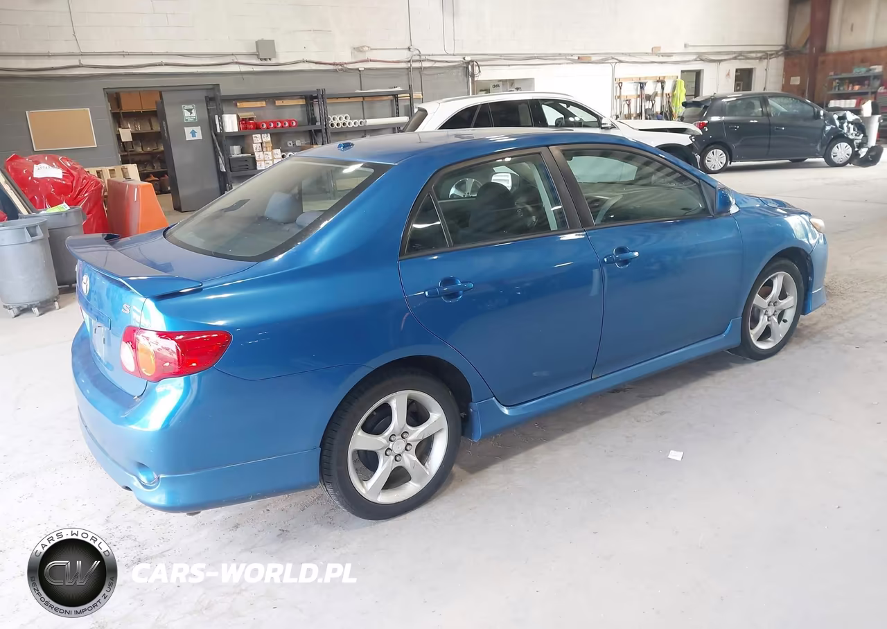 2010 Toyota Corolla S VIN:2T1BU4EE2AC291939 - 4