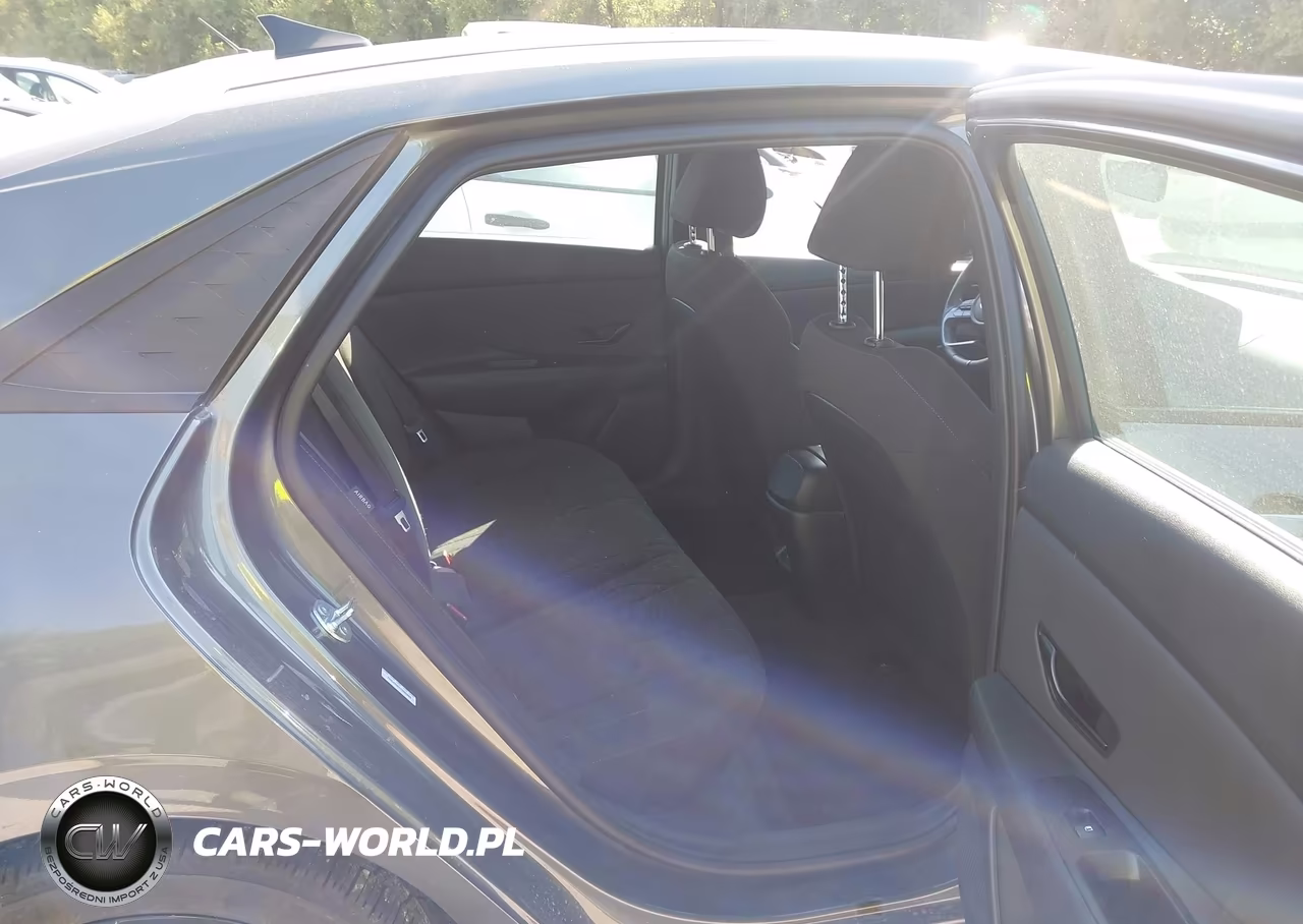 2026 Hyundai Elantra Sel Sport VIN:KMHLM4DGXTU202000 - 8