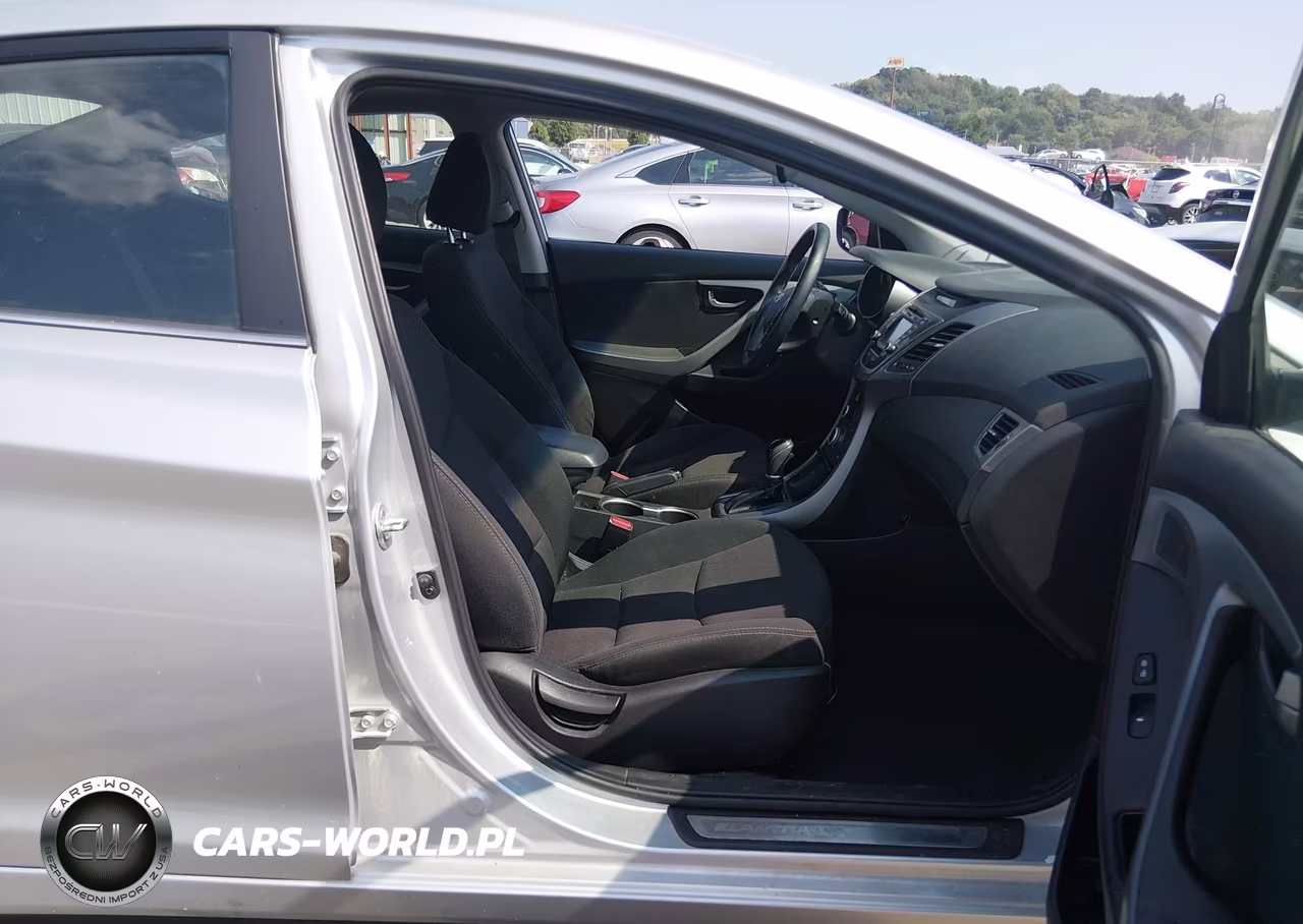 2016 Hyundai Elantra Value Edition VIN:5NPDH4AE3GH778589 - 5