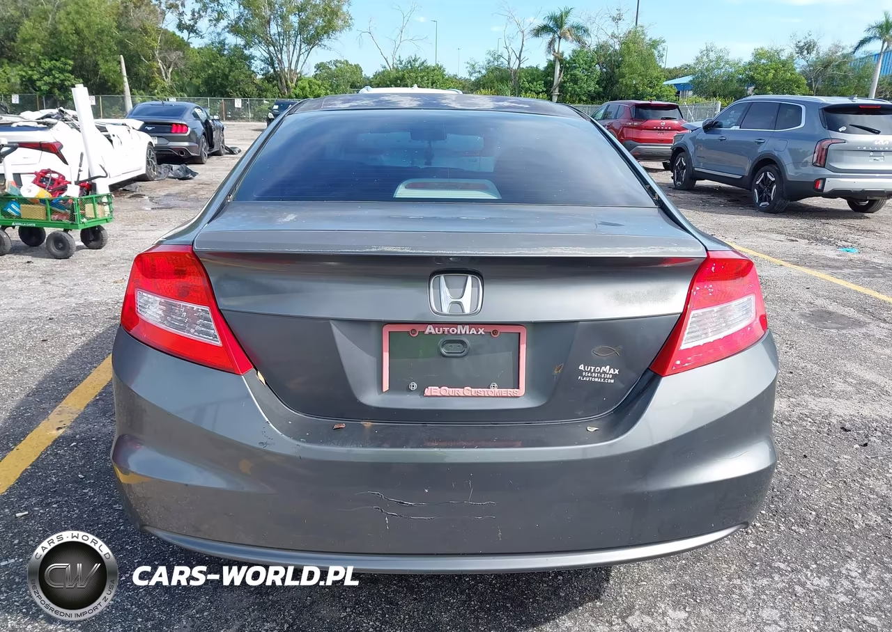 2012 Honda Civic Lx VIN:2HGFG3B58CH538379 - 17