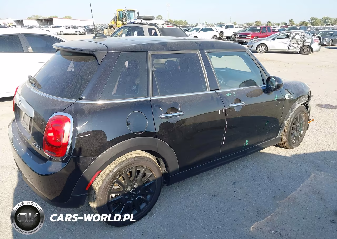 2015 Mini Hardtop Cooper VIN:WMWXS5C50FT832679 - 4
