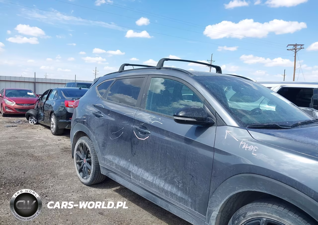 2017 Hyundai Tucson Night VIN:KM8J33A22HU503851 - 6