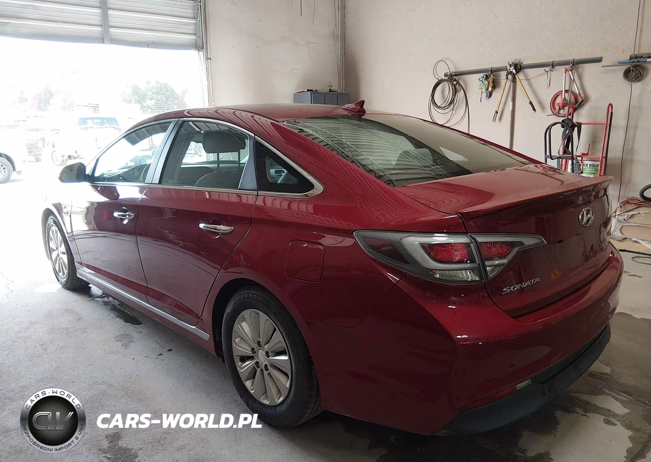 2016 Hyundai Sonata Hybrid Se VIN:KMHE24L16GA039395 - 3