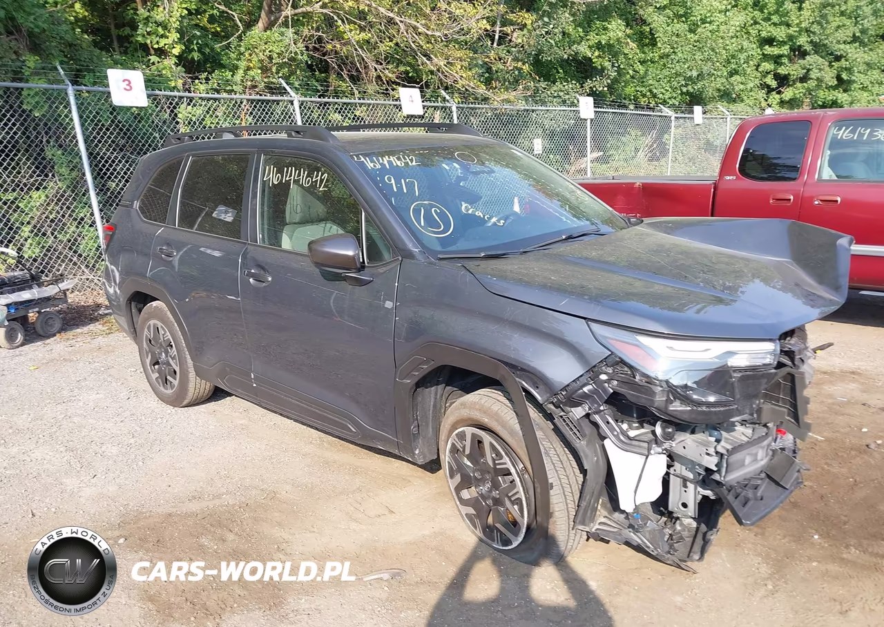 2025 Subaru Forester Premium