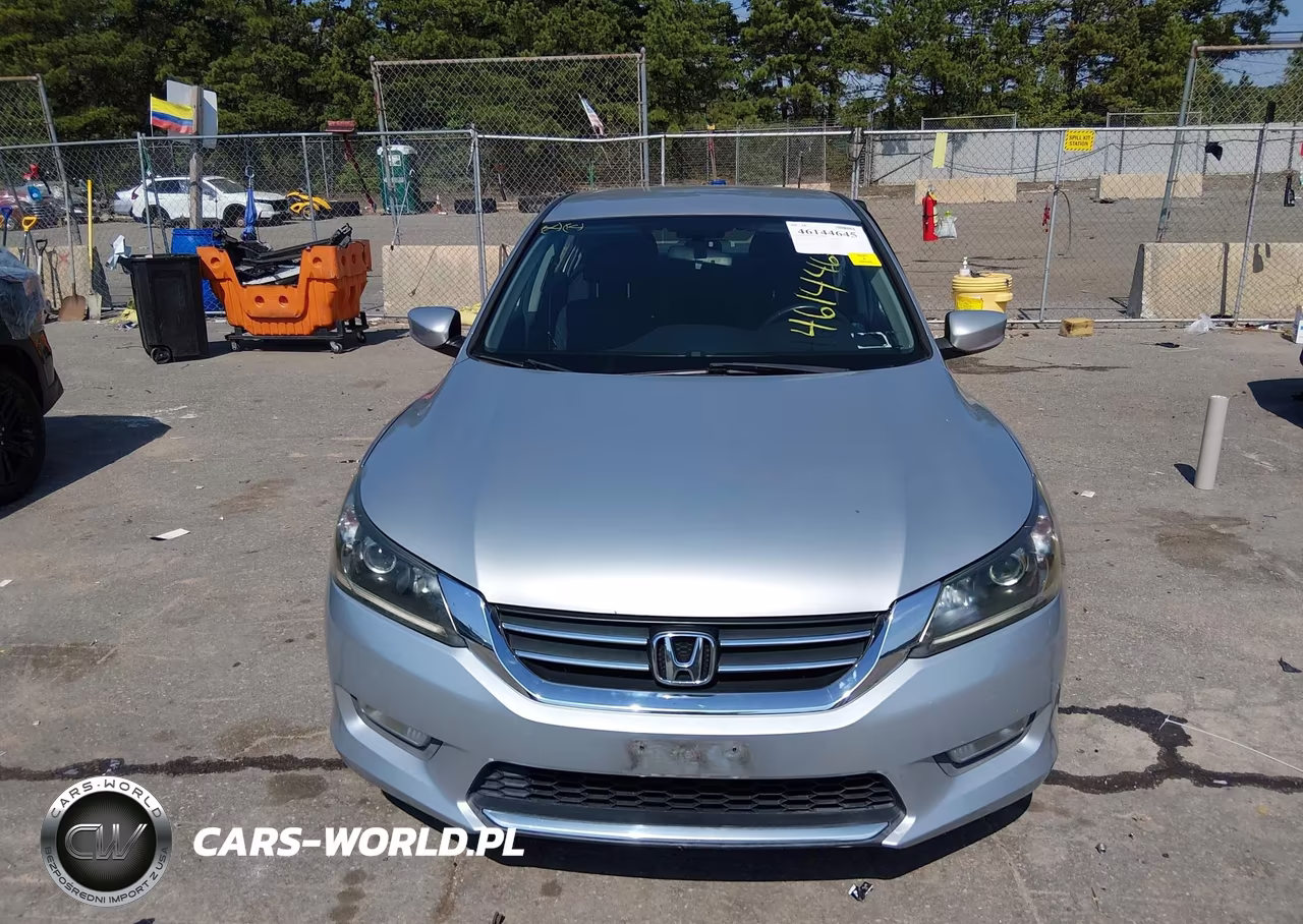 2015 Honda Accord Sport VIN:1HGCR2F5XFA126369 - 12