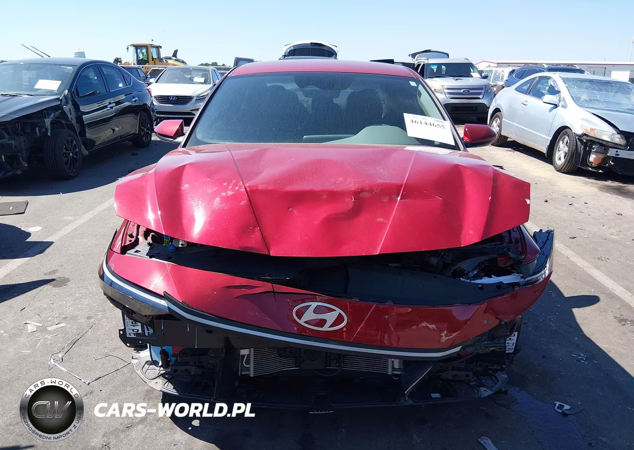2025 Hyundai Elantra Hybrid Blue VIN:KMHLM4DJ2SU162571 - 13