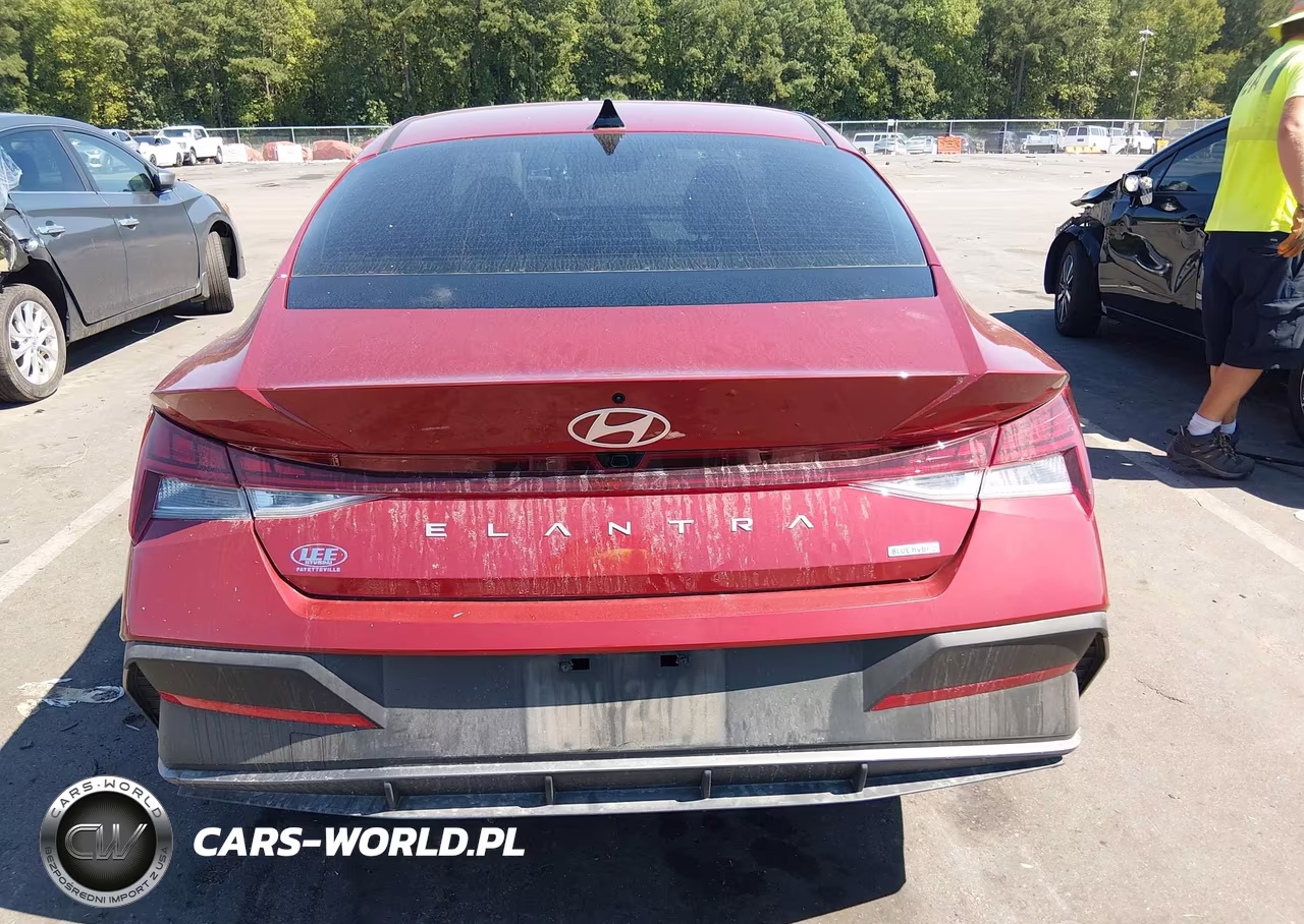 2025 Hyundai Elantra Hybrid Blue VIN:KMHLM4DJ2SU162571 - 17