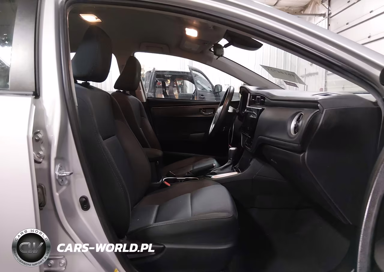 2017 Toyota Corolla Le VIN:5YFBURHE8HP726143 - 5