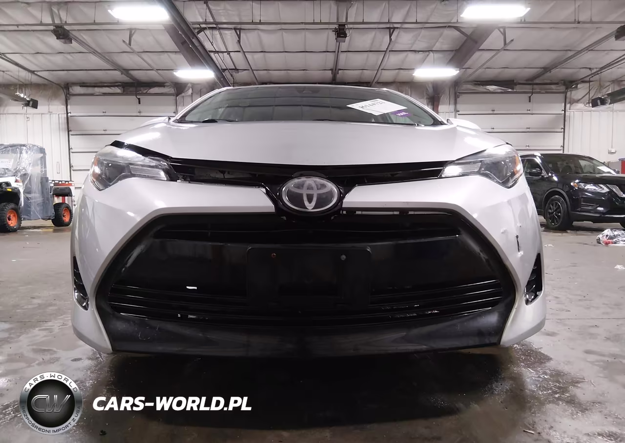 2017 Toyota Corolla Le VIN:5YFBURHE8HP726143 - 6