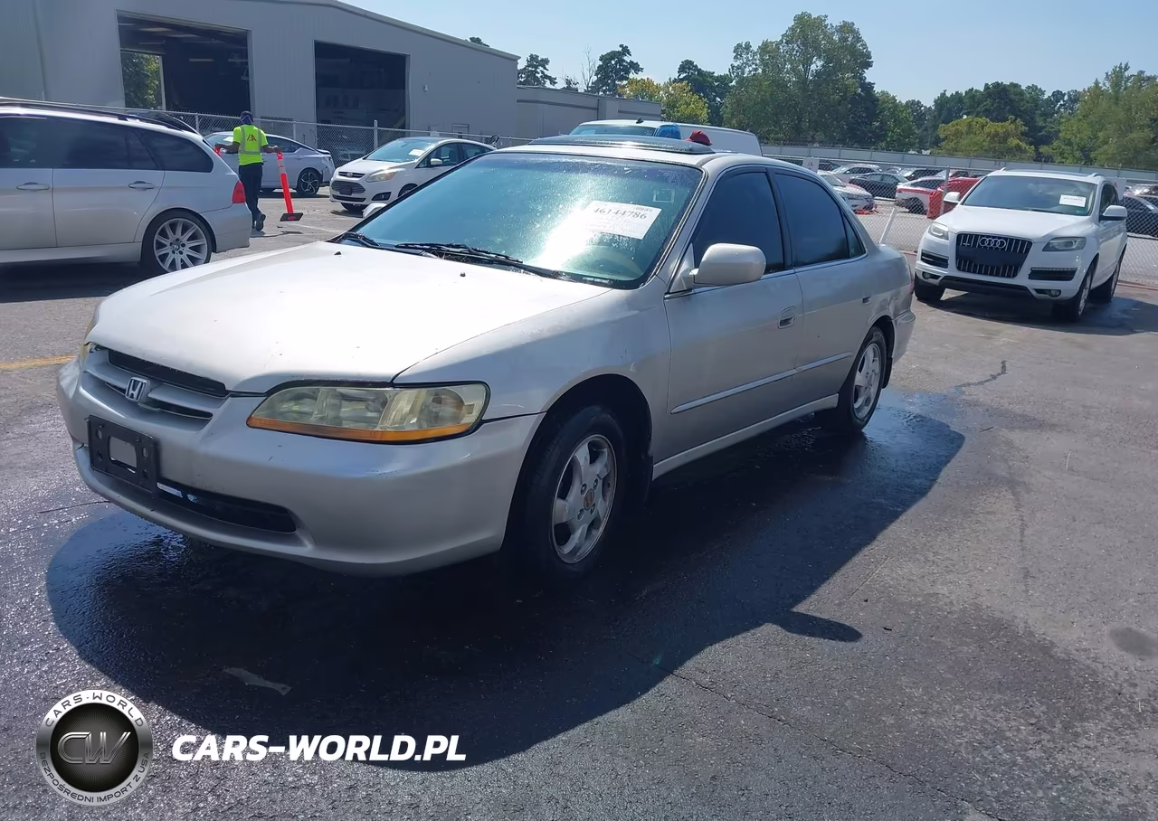 1999 Honda Accord Ex VIN:1HGCG565XXA073388 - 2