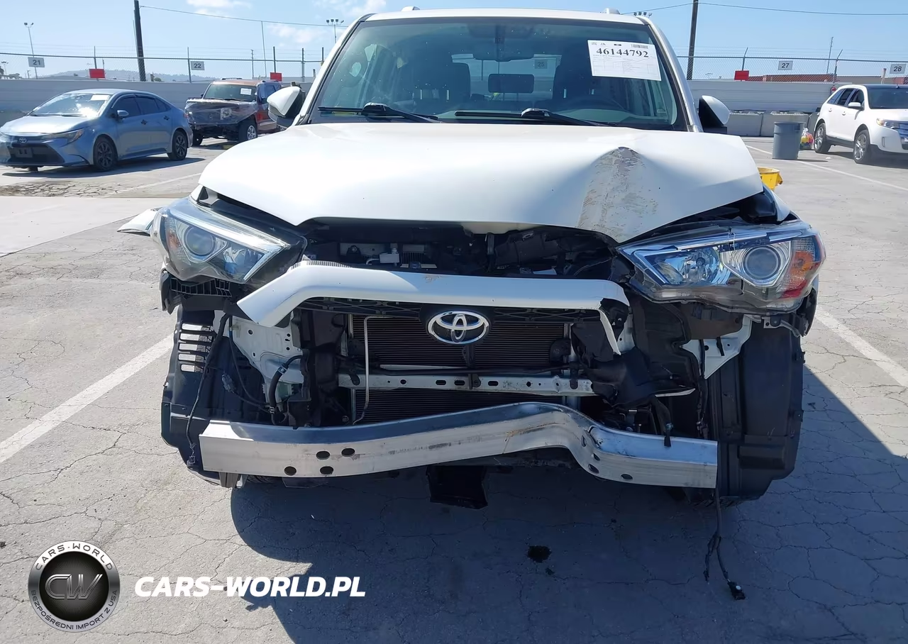 2018 Toyota 4Runner Limited VIN:JTEBU5JR7J5540338 - 6