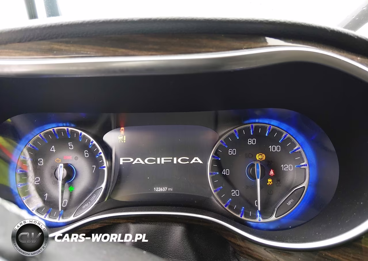 2022 Chrysler Pacifica Limited VIN:2C4RC1GG6NR137464 - 7