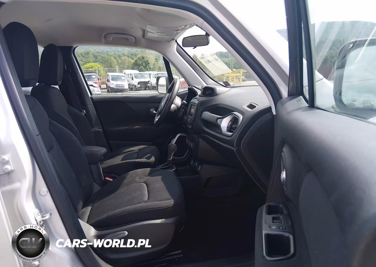 2018 Jeep Renegade Sport 4X4 VIN:ZACCJBAB0JPG92360 - 5