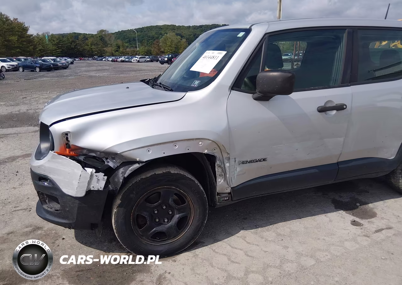 2018 Jeep Renegade Sport 4X4 VIN:ZACCJBAB0JPG92360 - 6