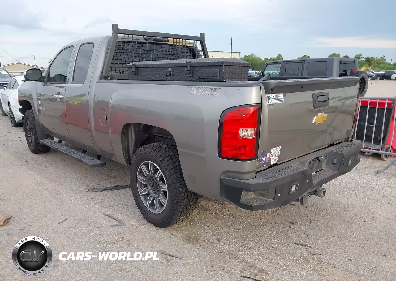2013 Chevrolet Silverado 1500 Lt VIN:1GCRCSE02DZ140426 - 3