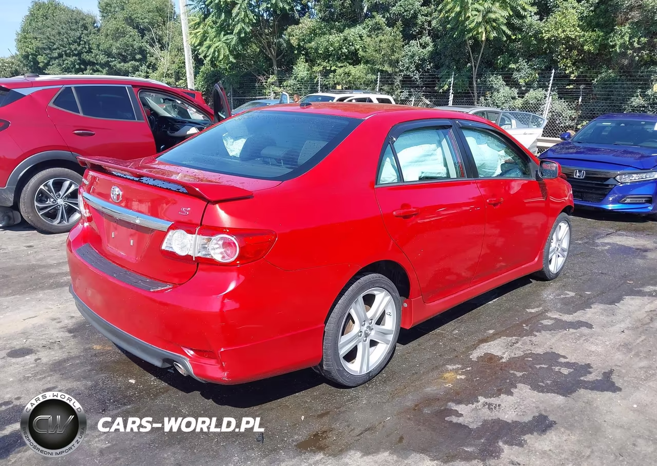 2013 Toyota Corolla S VIN:2T1BU4EE2DC963258 - 4