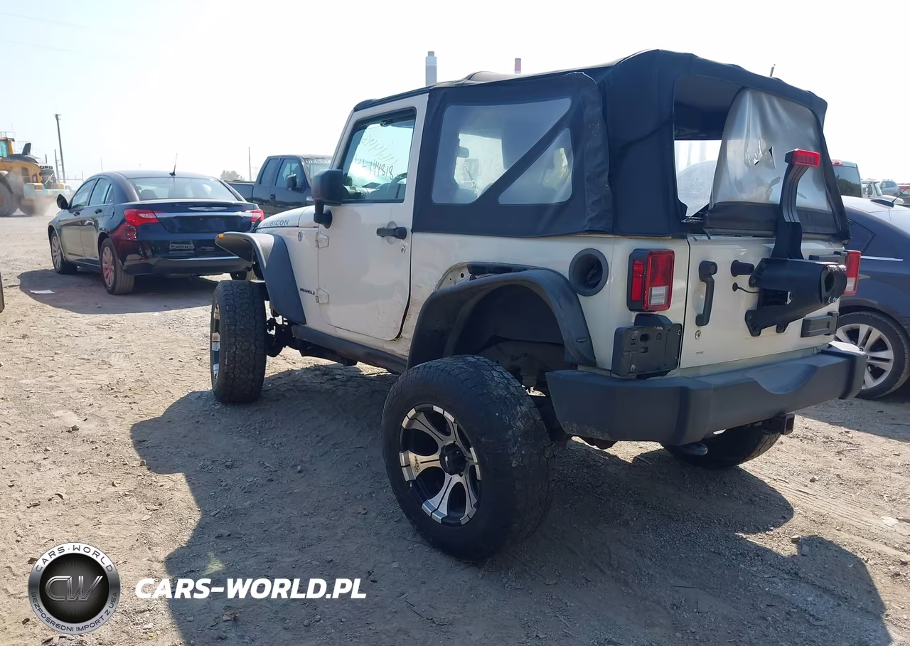 2010 Jeep Wrangler Rubicon VIN:1J4BA6D13AL211540 - 3