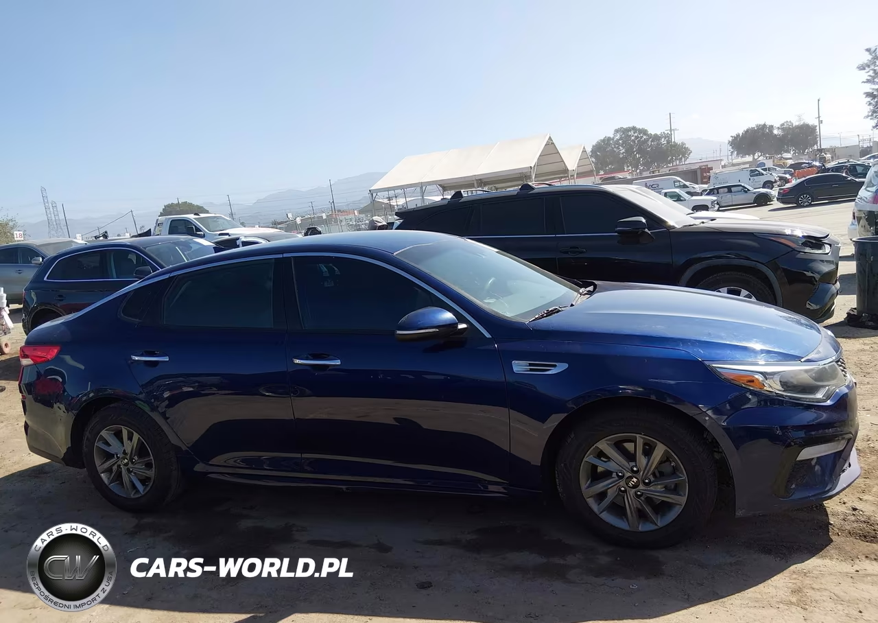 2019 Kia Optima Lx VIN:5XXGT4L33KG371772 - 13