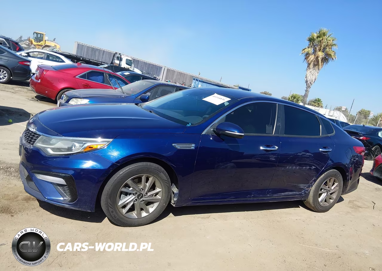 2019 Kia Optima Lx VIN:5XXGT4L33KG371772 - 14