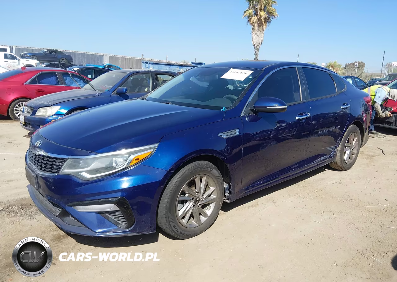 2019 Kia Optima Lx VIN:5XXGT4L33KG371772 - 2