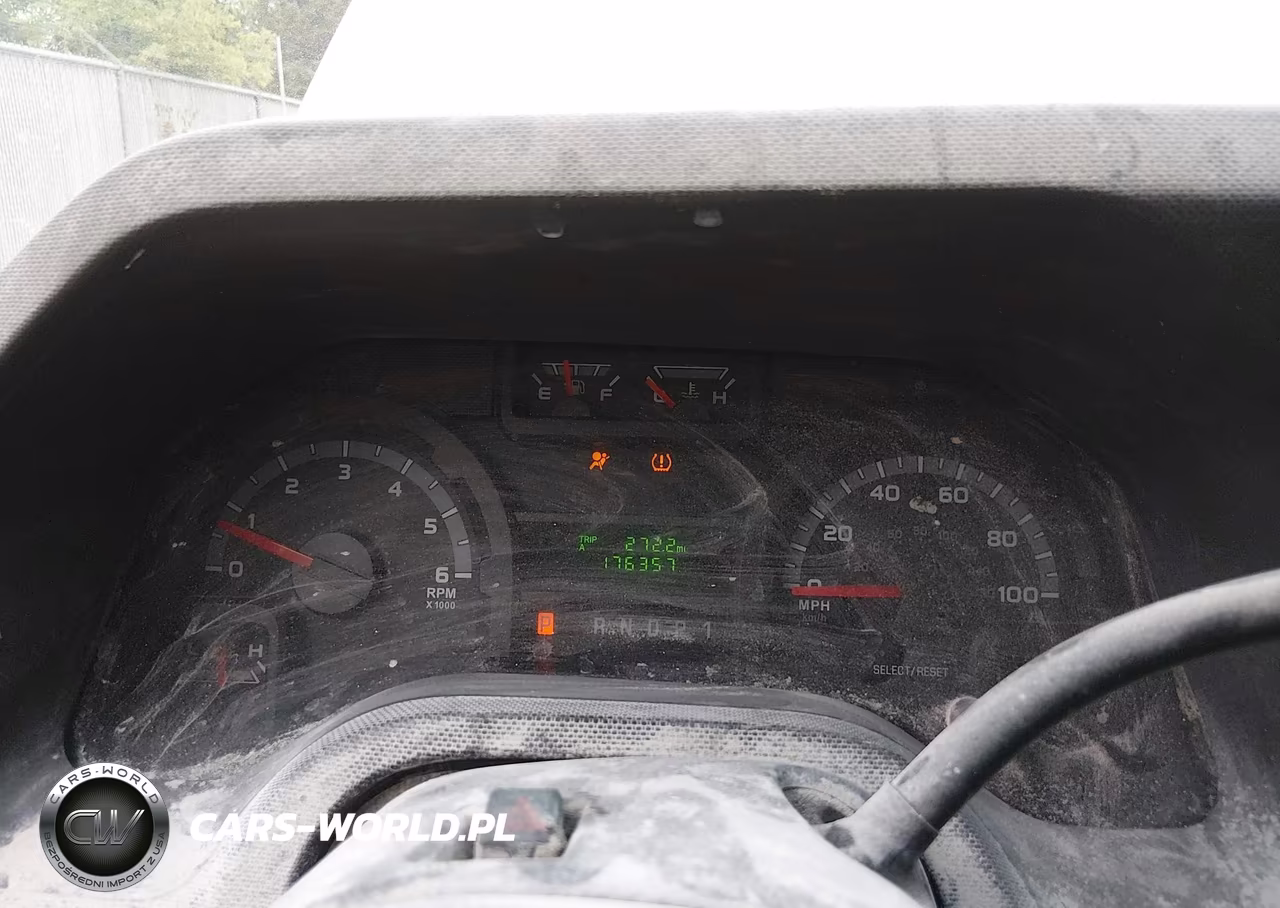 2010 Ford E-150 Xl-Xlt VIN:1FMNE1BW8ADA04303 - 7