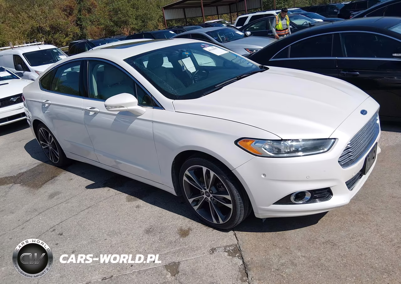 2016 Ford Fusion Titanium – zdjęcie 1 z 16