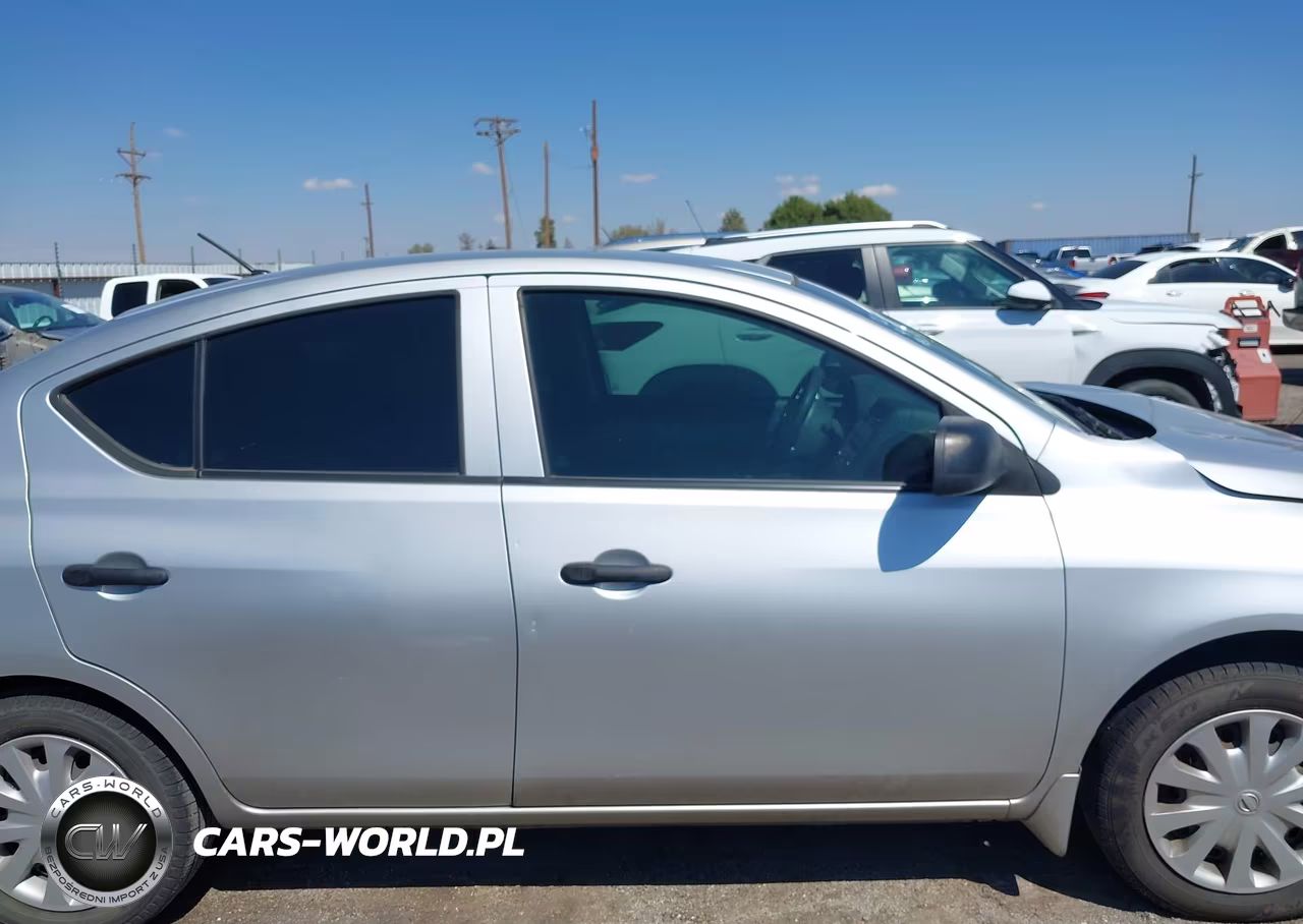 2015 Nissan Versa 1.6 S VIN:3N1CN7AP2FL932332 - 14