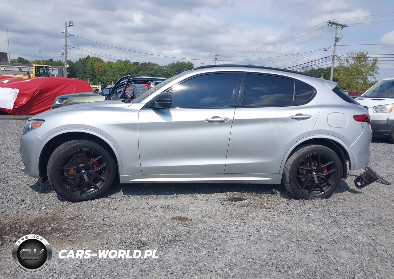 2021 Alfa Romeo Stelvio Ti VIN:ZASPAKBN1M7D08444 - 13