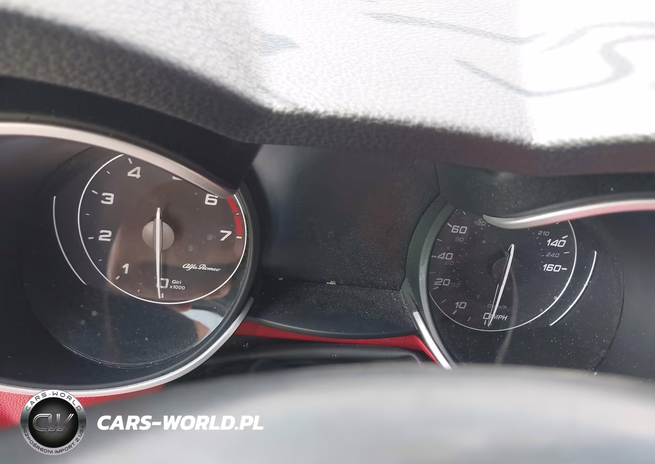 2021 Alfa Romeo Stelvio Ti VIN:ZASPAKBN1M7D08444 - 7
