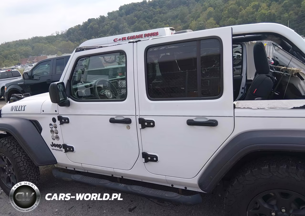 2020 Jeep Wrangler Unlimited Willys 4X4 VIN:1C4HJXDG0LW206565 - 14
