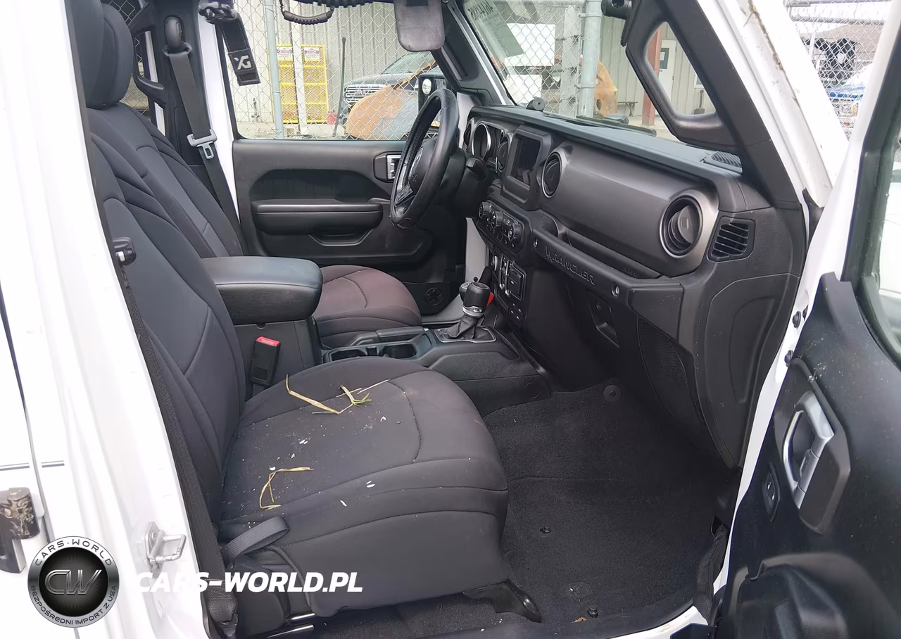 2020 Jeep Wrangler Unlimited Willys 4X4 VIN:1C4HJXDG0LW206565 - 5