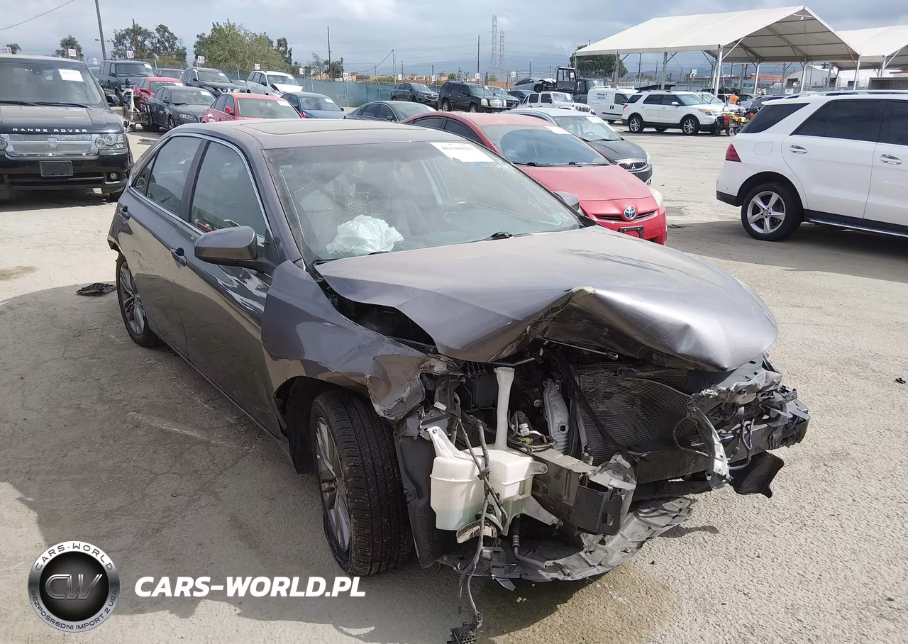 2016 Toyota Camry Se