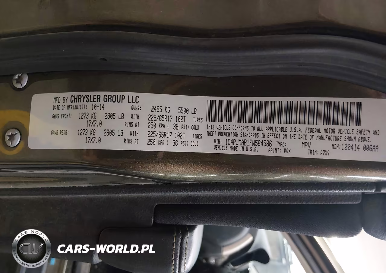 2015 Jeep Cherokee Sport VIN:1C4PJMAB1FW564586 - 9