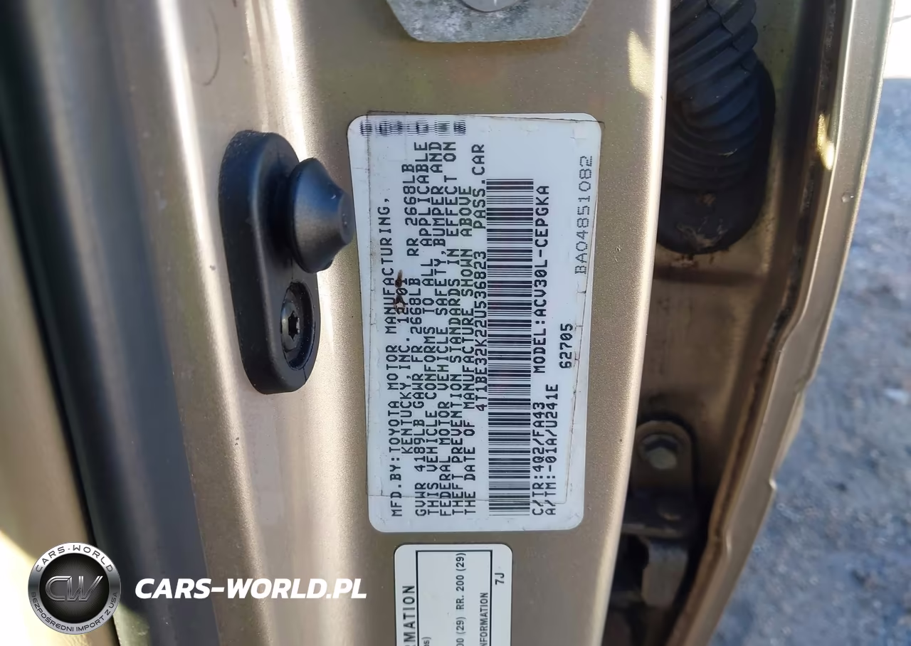 2002 Toyota Camry Xle VIN:4T1BE32K22U536823 - 9