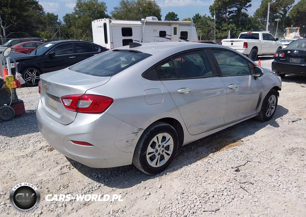 2019 Chevrolet Cruze Ls VIN:1G1BC5SM5K7130596 - 4