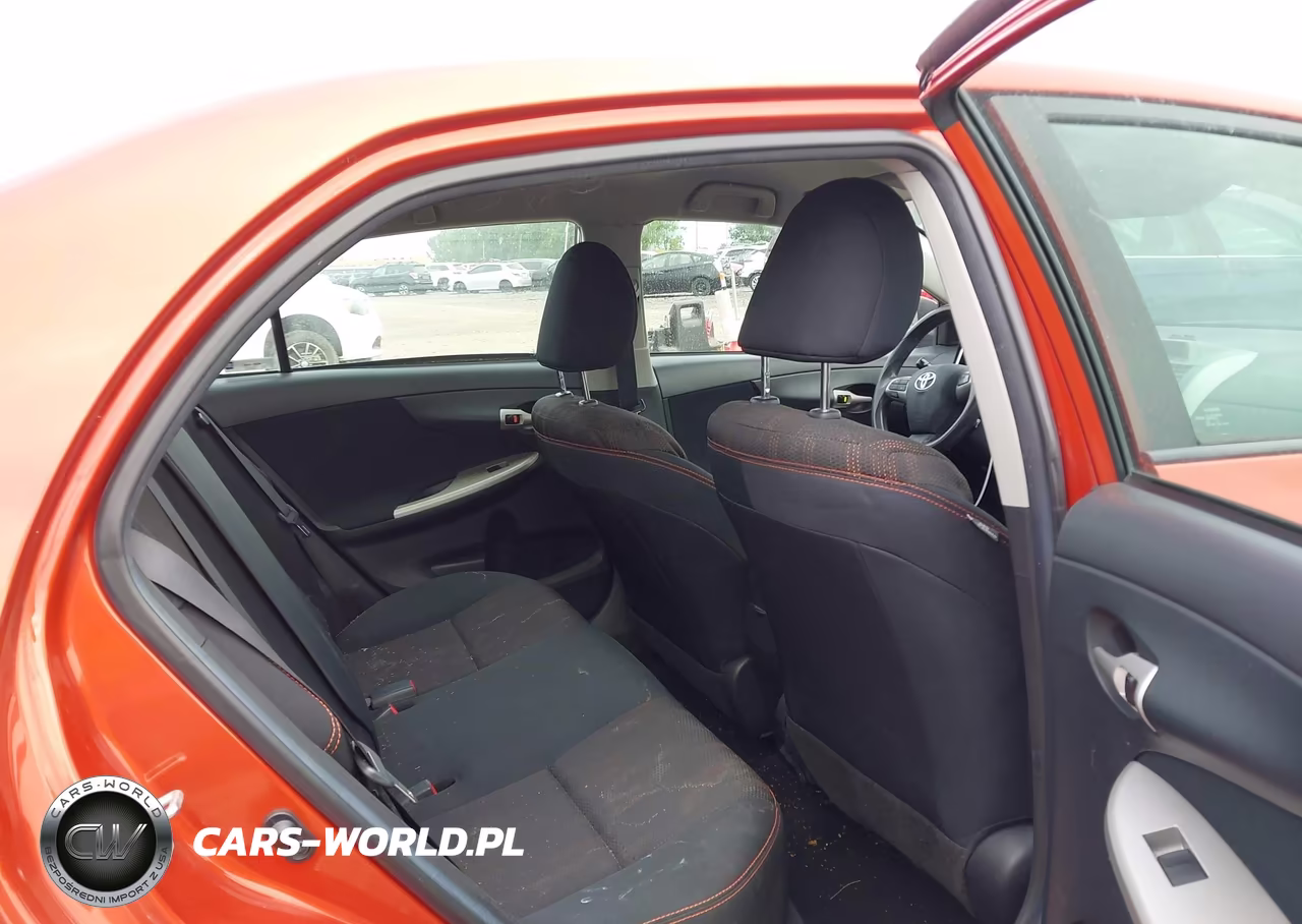 2013 Toyota Corolla S Special Edition VIN:2T1BU4EE5DC078262 - 8