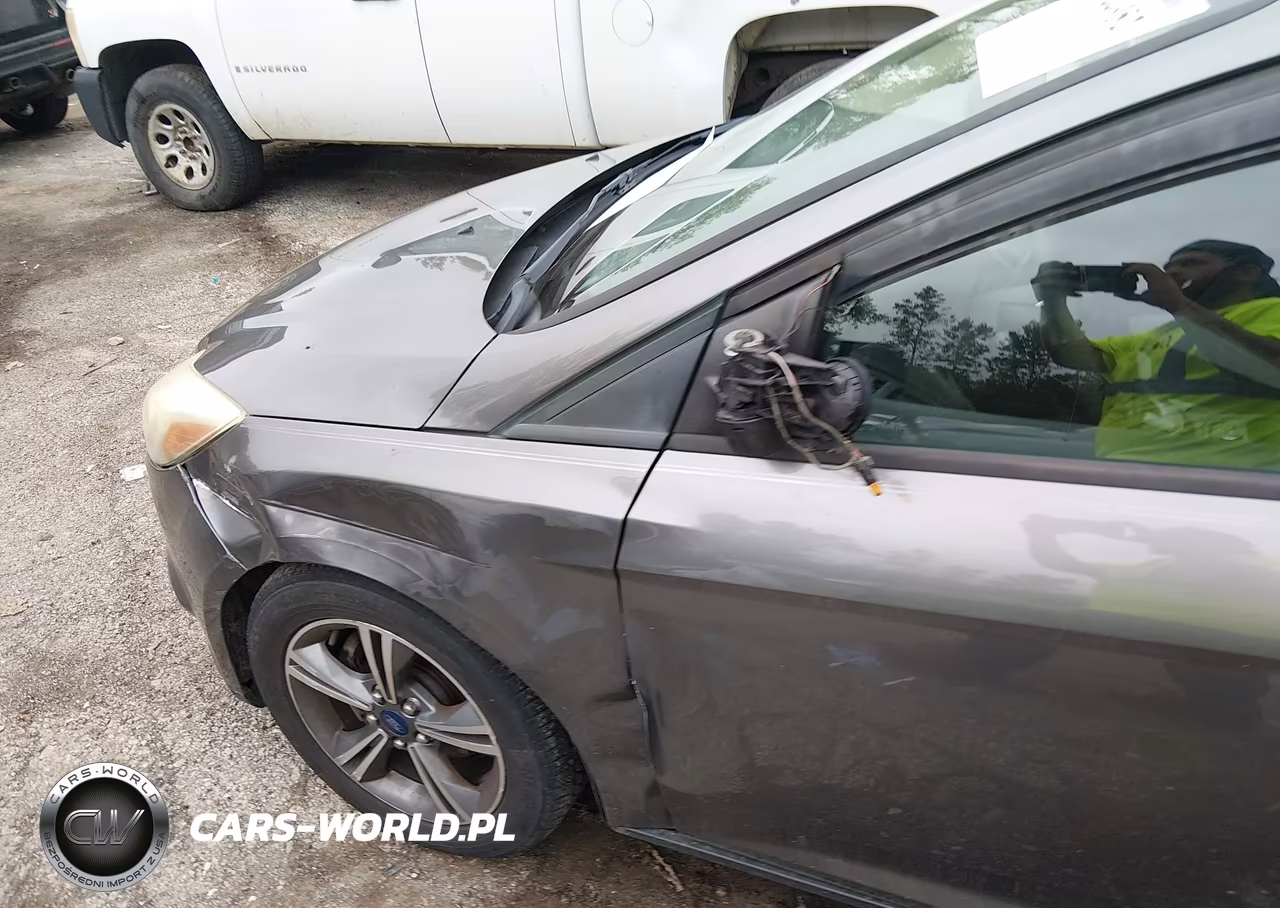 2014 Ford Focus Se VIN:1FADP3K21EL463550 - 6