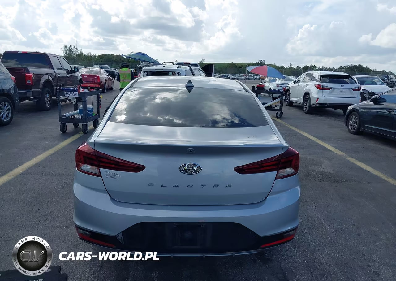 2020 Hyundai Elantra Value Edition VIN:KMHD84LF6LU929426 - 16