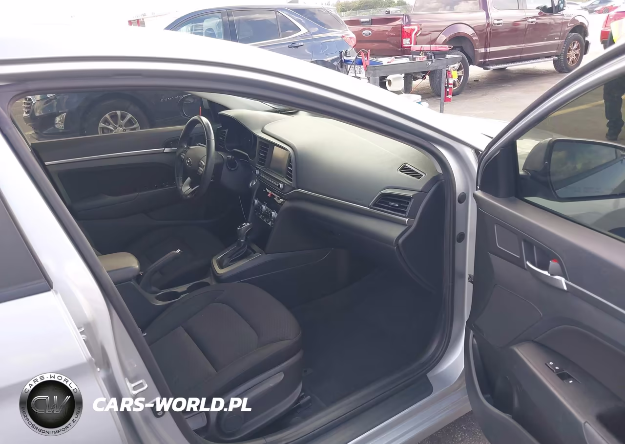 2020 Hyundai Elantra Value Edition VIN:KMHD84LF6LU929426 - 5