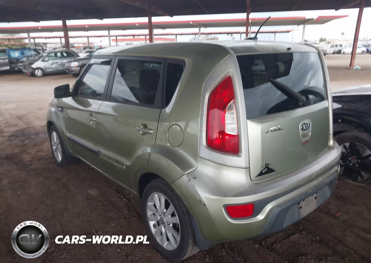 2013 Kia Soul VIN:KNDJT2A52D7612232 - 3