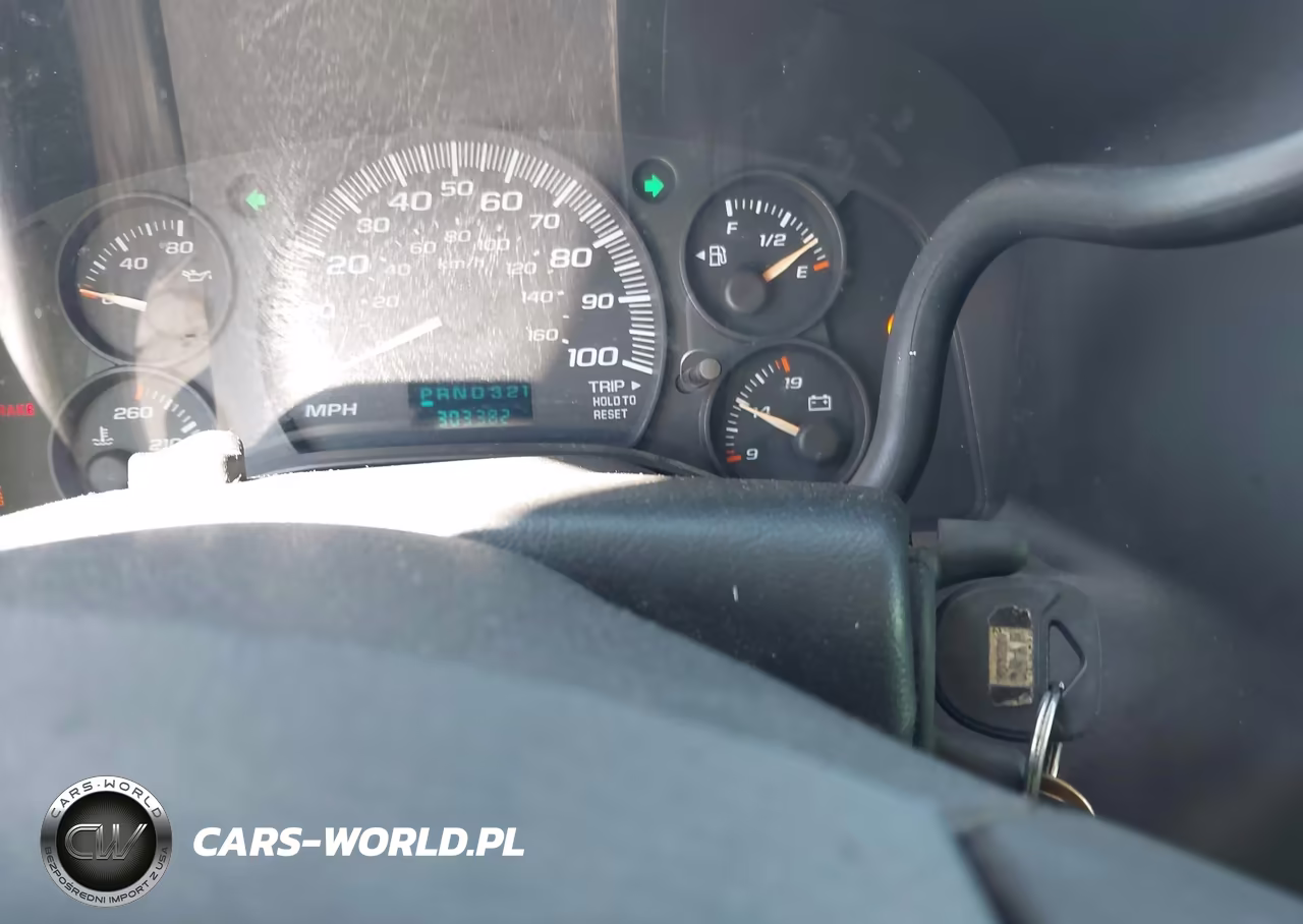 2005 GMC Savana Cutaway Standard W-C7L-C7N VIN:1GDJG31U751180268 - 11