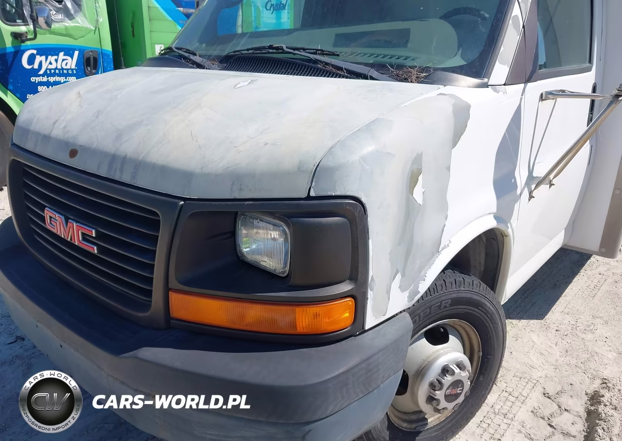 2005 GMC Savana Cutaway Standard W-C7L-C7N VIN:1GDJG31U751180268 - 12